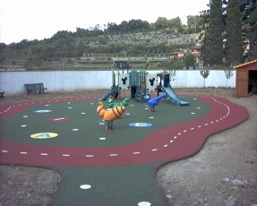 parco giochi pavimento antitrauma